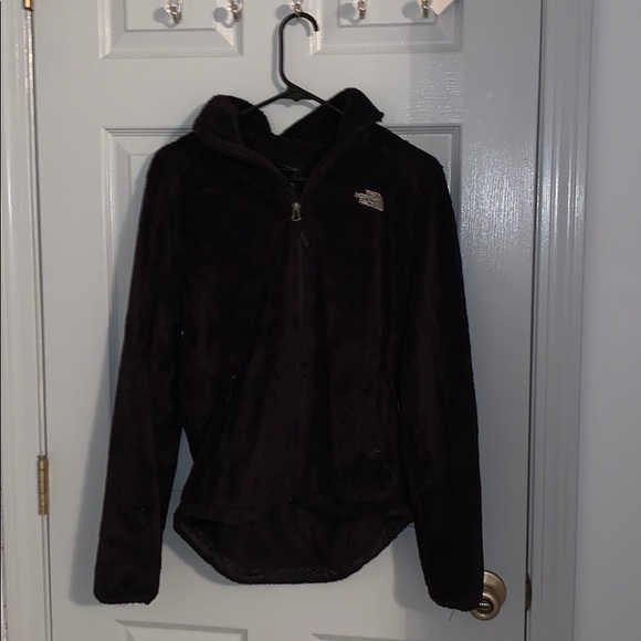 Black Soft North Face Jacket - Picture 2 of 5